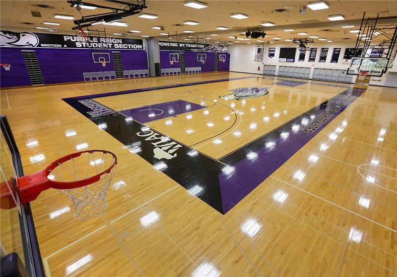 籃球運(yùn)動(dòng)木地板