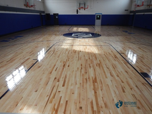 較好的運(yùn)動(dòng)籃球木地板報(bào)價(jià)